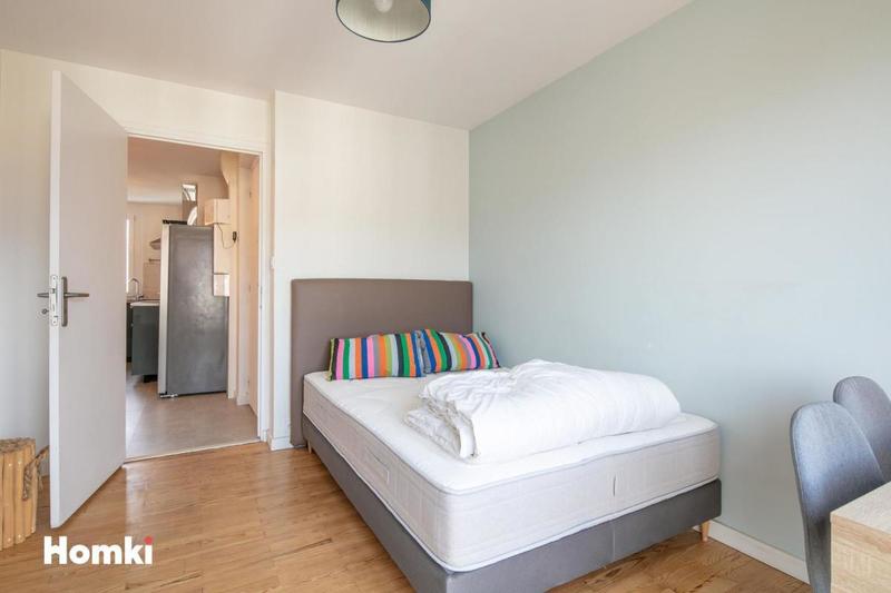 Appartement - 80 m² - 4 pièces