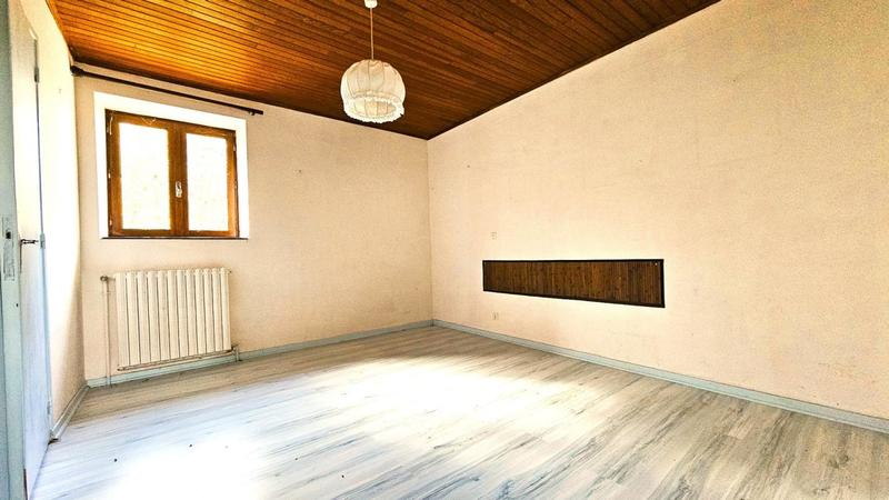 Propriété - 206 m² - 10 pièces