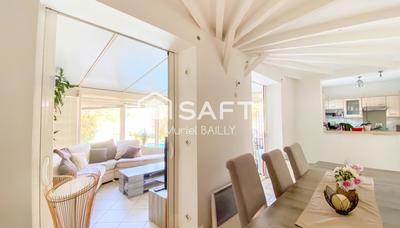 Maison - 121 m² - 6 pièces