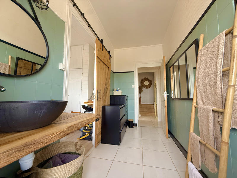 Maison - 93 m² - 4 pièces