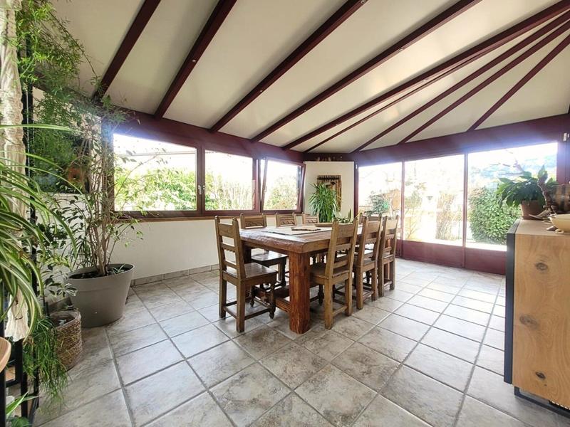 Maison - 123 m² - 4 pièces