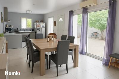 Maison - 96 m² - 4 pièces