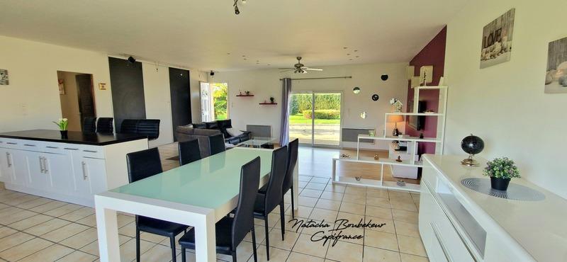 Maison - 143 m² - 6 pièces