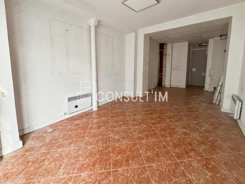 Local commercial - 23 m² - 2 pièces