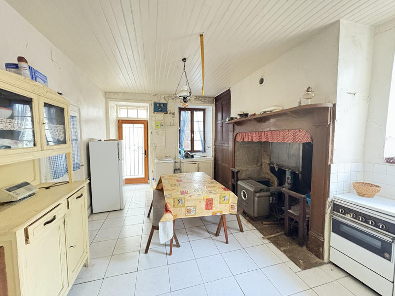 Maison de village - 208 m² - 8 pièces