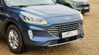 Ford Kuga 2.5 Duratec 190 ch FlexiFuel Fhev E85 Powershift Titanium