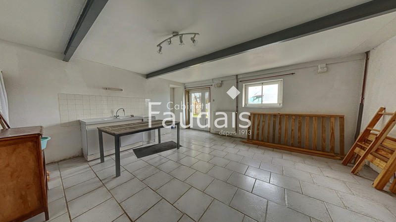 Maison - 148 m² - 7 pièces