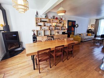 Maison - 153 m² - 6 pièces