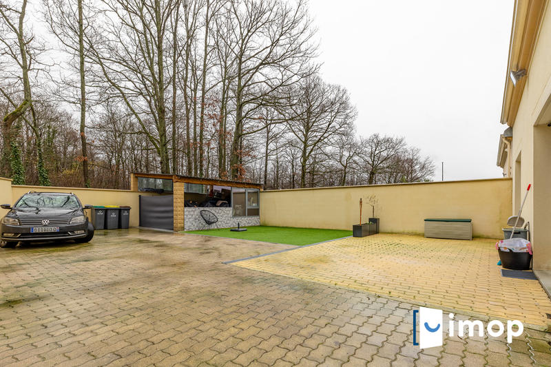 Maison - 96 m² - 4 pièces