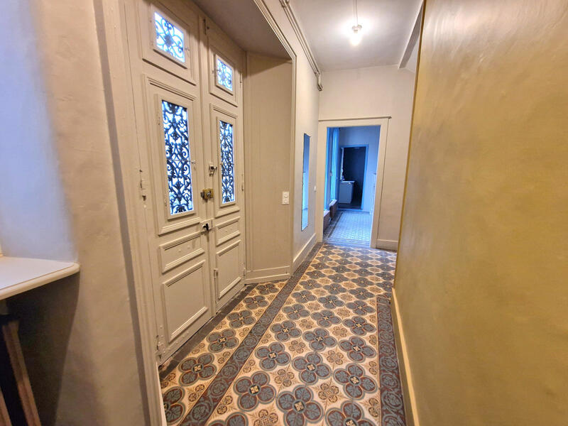 Maison - 197 m² - 7 pièces