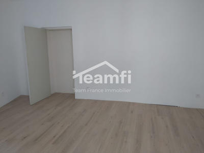 Appartement - 72 m² - 4 pièces