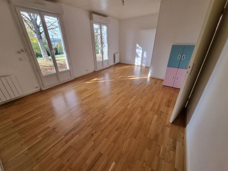 Pavillon - 133 m² - 6 pièces