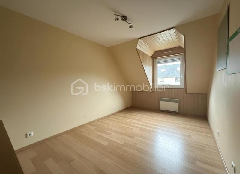 Maison - 94 m² - 5 pièces