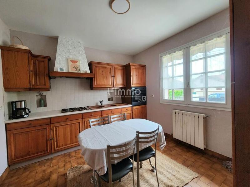 Pavillon - 155 m² - 9 pièces