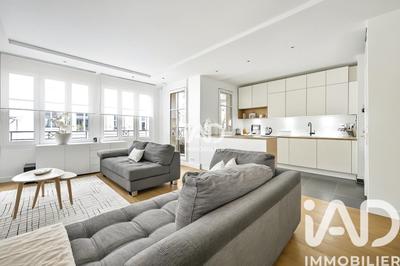 Appartement - 100 m² - 5 pièces