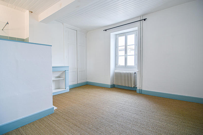 Maison de village - 180 m² - 6 pièces