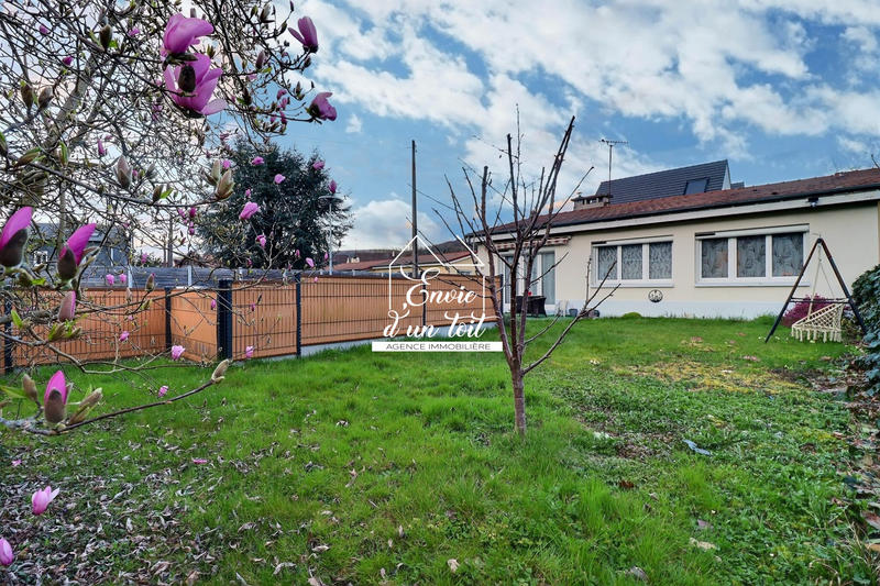 Maison - 85 m² - 4 pièces