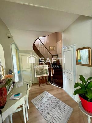 Maison - 144 m² - 5 pièces