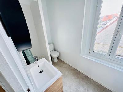 Studio - 24 m² - 1 pièce