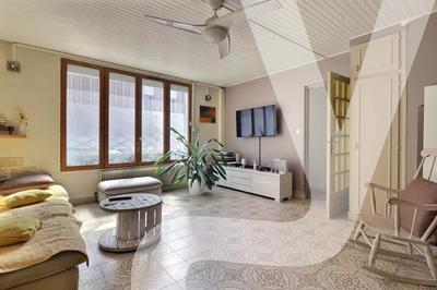 Maison - 100 m² - 6 pièces