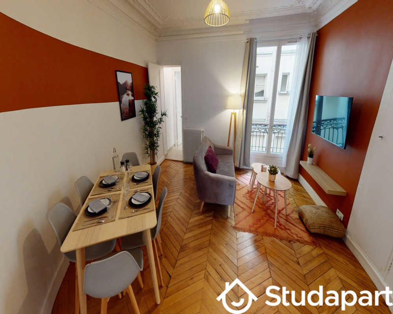 Chambre - 100 m² - 1 pièce