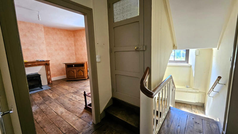 Maison - 164 m² - 8 pièces