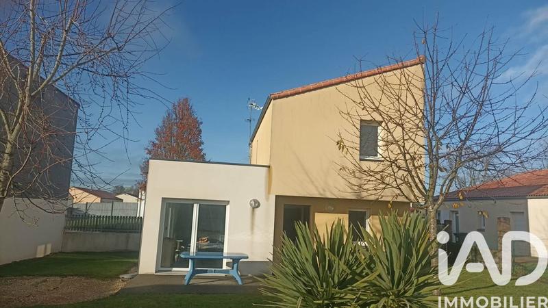 Maison - 83 m² - 4 pièces