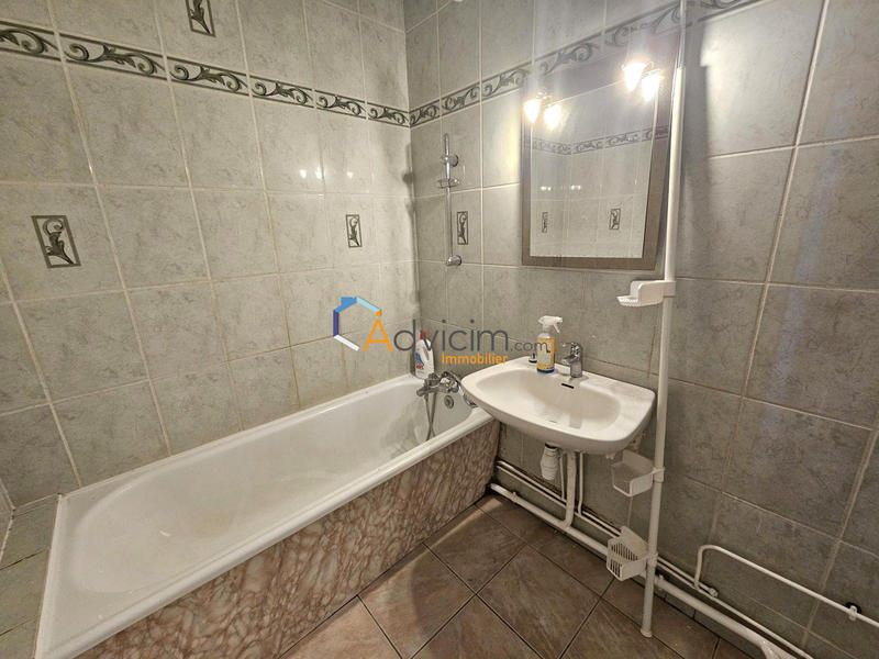 Appartement - 71 m² - 4 pièces