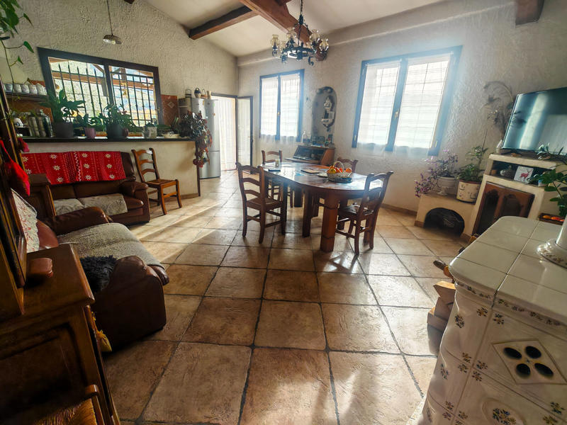 Propriété - 85 m² - 3 pièces