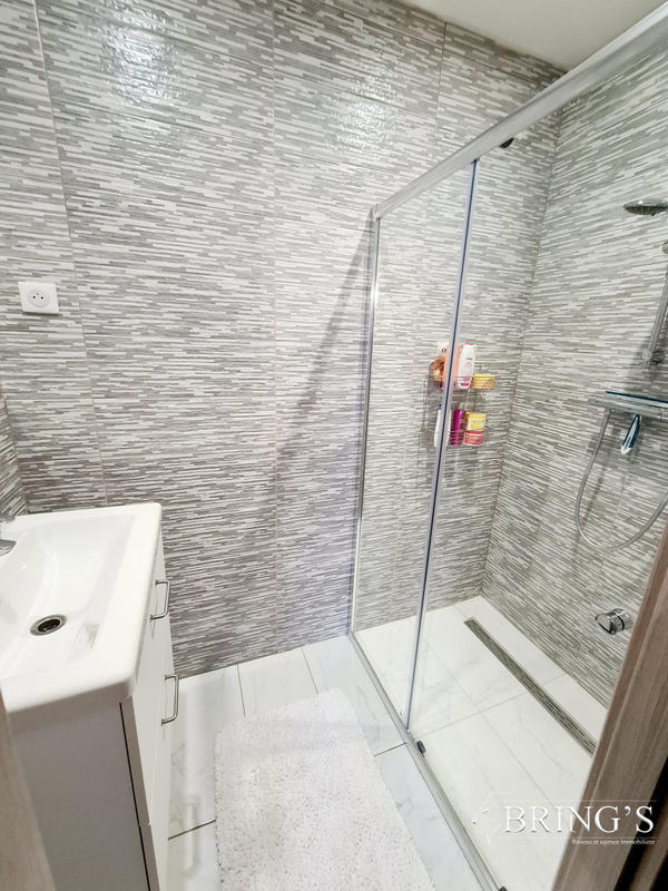 Maison - 162 m² - 5 pièces