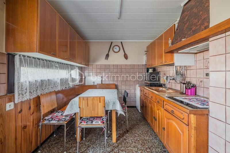 Appartement - 92 m² - 5 pièces