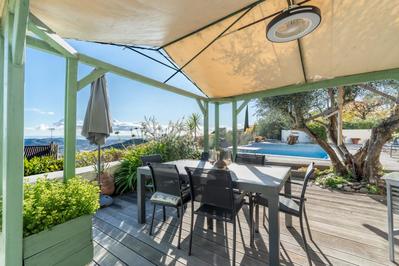 Maison - 210 m² - 7 pièces