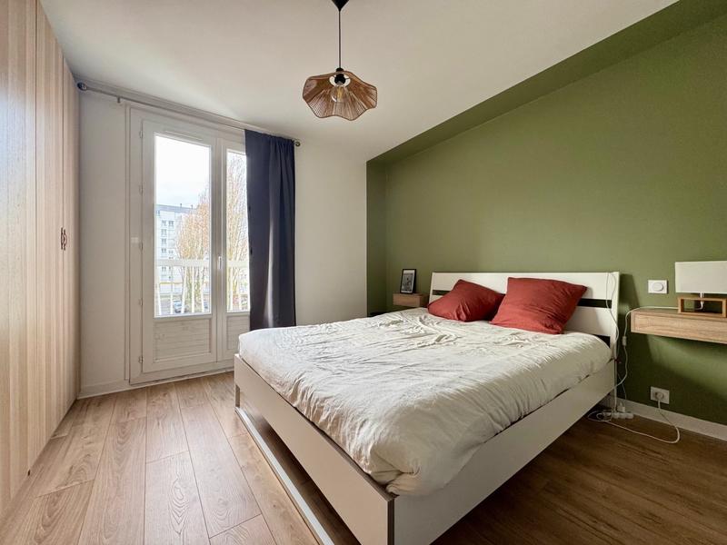 Appartement - 70 m² - 4 pièces