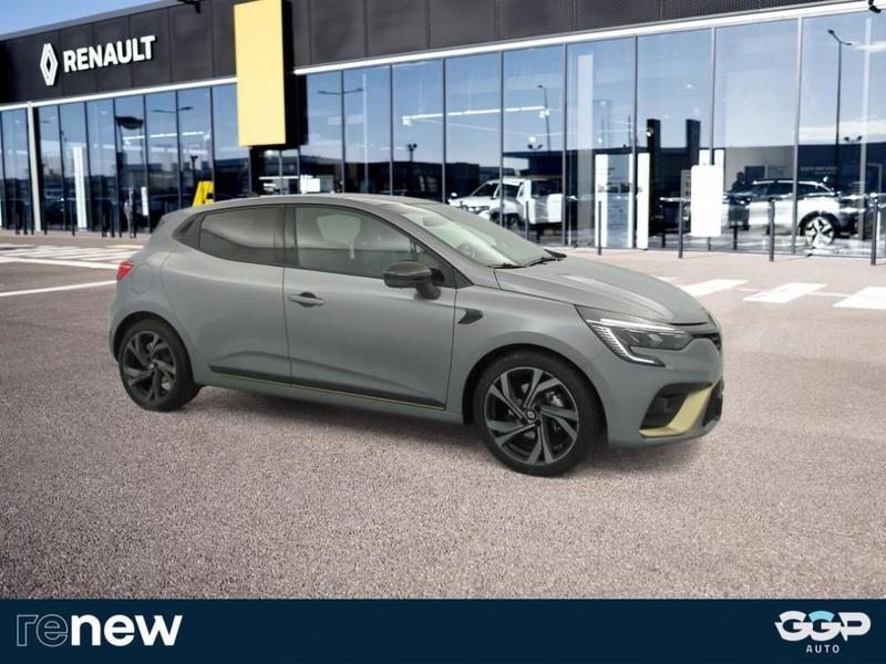 Renault Clio V E-Tech full hybrid 145 Engineered