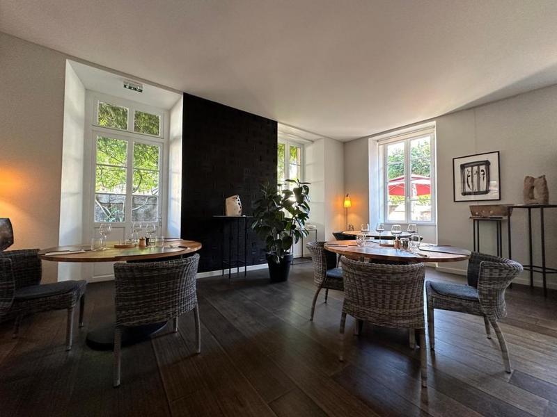 Immeuble - 310 m² - 5 pièces