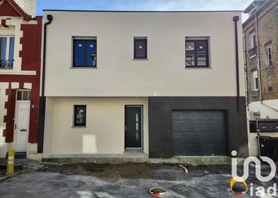 Maison de ville - 137 m² - 5 pièces