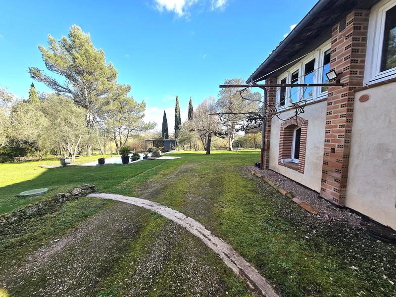 Ferme - 195 m² - 9 pièces