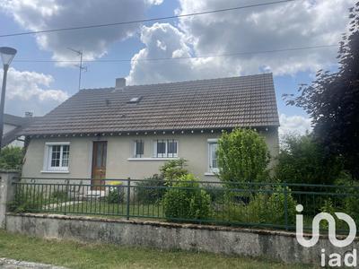 Maison - 105 m² - 6 pièces
