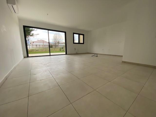 Appartement - 85 m² - 4 pièces