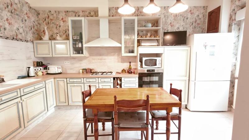 Maison de village - 150 m² - 6 pièces