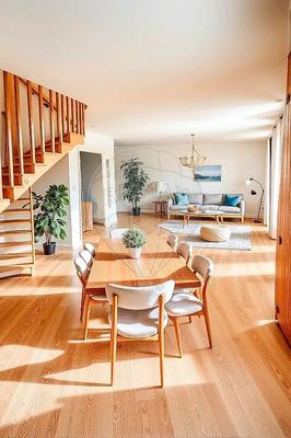 Maison - 101 m² - 5 pièces