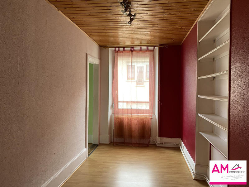 Appartement - 100 m² - 6 pièces