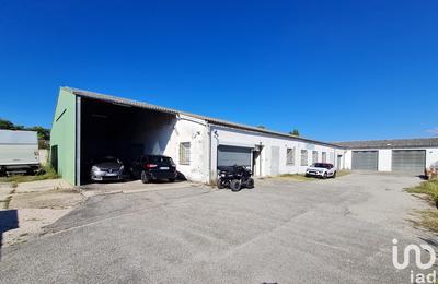 Local commercial - 835 m²