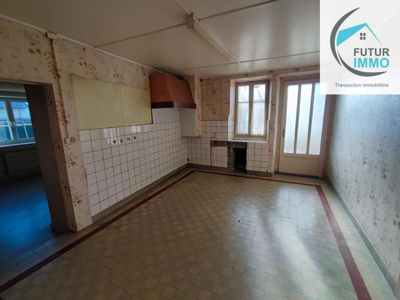 Maison - 205 m² - 8 pièces