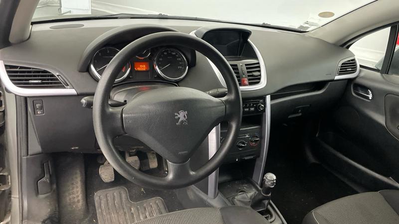 Peugeot 207 Cc 1.6 Hdi 16v 110ch Fap Blue Lion Sport