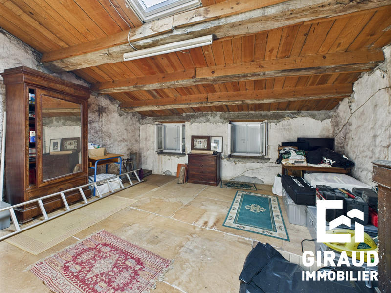 Maison - 131 m² - 7 pièces