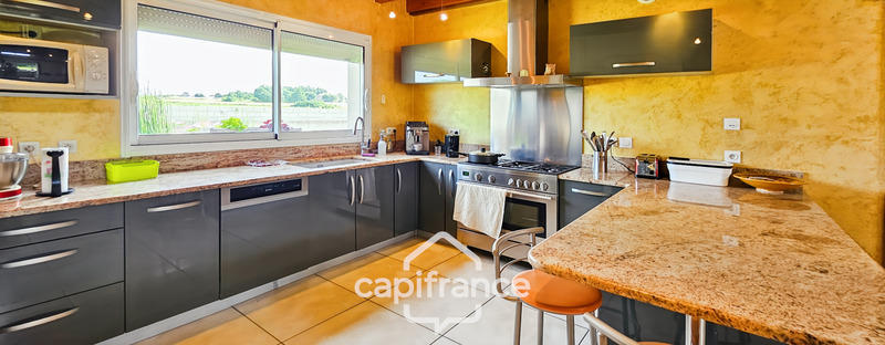 Maison - 182 m² - 4 pièces