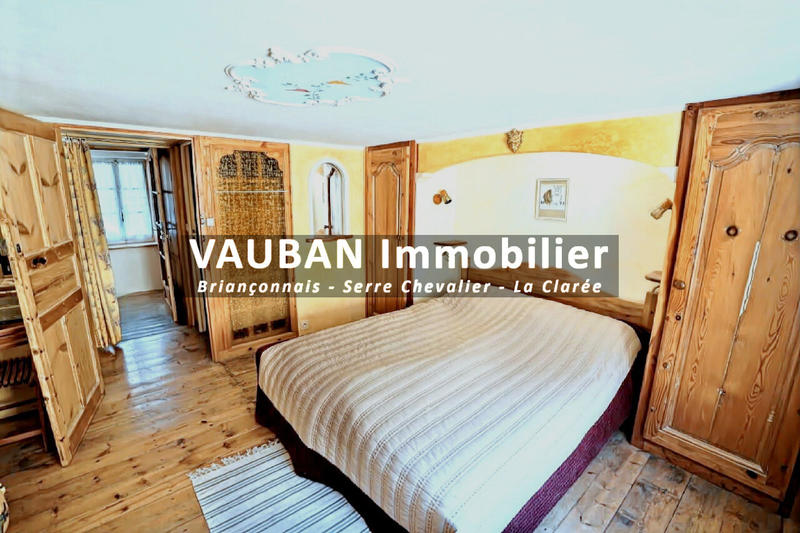 Maison - 99 m² - 5 pièces