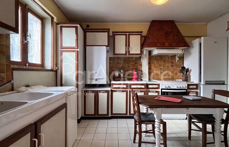 Maison - 175 m² - 6 pièces