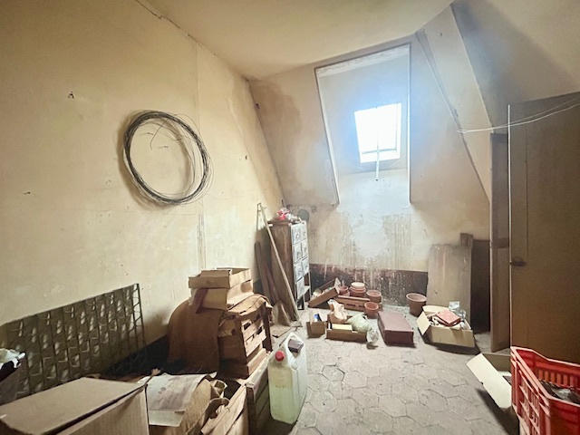 Propriété - 246 m² - 7 pièces